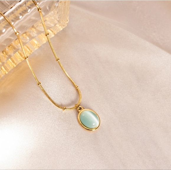 Elegant Stsinless Steel Gold Necklace with Blue Pendant - Picture 6 of 6